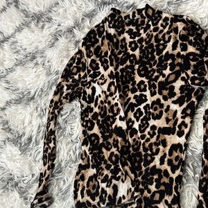 Cheetah print long sleeve top